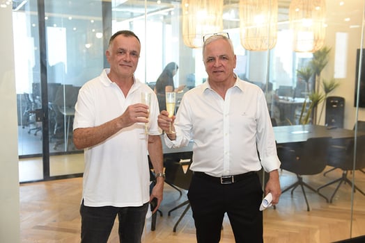 יעקב ואליעזר אמסלם, בעלים של קבוצת אמסלם טורס, צילום: אופיר נחמני